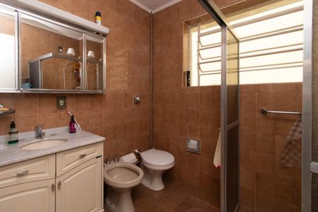 Casa para alugar com 170m², 3 quartos e 12 vagasBanheiro Social