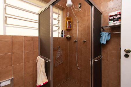 Casa para alugar com 170m², 3 quartos e 12 vagasBanheiro Social