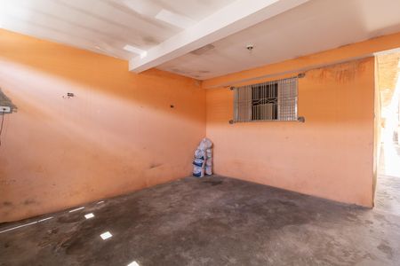 Garagem de casa para alugar com 3 quartos, 120m² em Vila Bauab, São Paulo