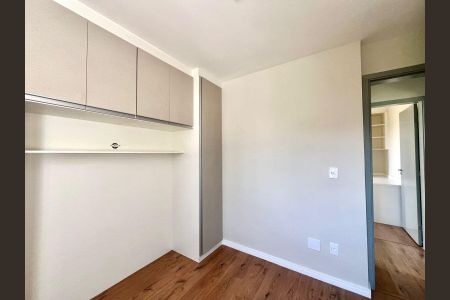 Quarto 1 de apartamento para alugar com 2 quartos, 46m² em Loteamento Parque São Martinho, Campinas
