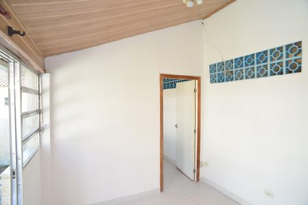 Sala de casa para alugar com 1 quarto, 140m² em Barra da Tijuca, Rio de Janeiro