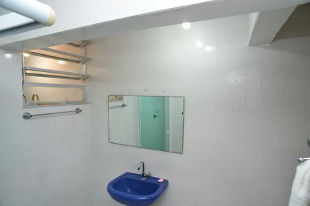 Casa para alugar com 140m², 1 quarto e sem vaga Casa para alugar com 140m², 1 quarto e sem vagaBanherio Social