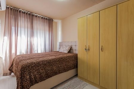 Suíte de apartamento à venda com 1 quarto, 36m² em Jardim Sabará, Porto Alegre