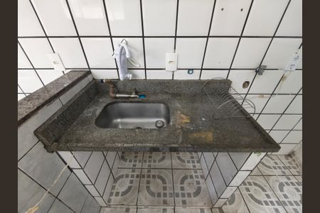 Cozinha de casa para alugar com 1 quarto, 30m² em Curicica, Rio de Janeiro