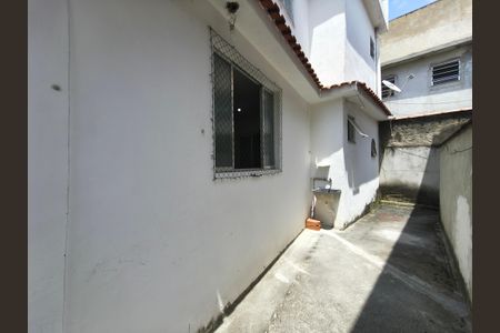 Casa para alugar com 30m², 1 quarto e sem vagaÁrea de Serviço