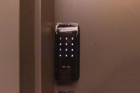 Casa para alugar com 24m², 1 quarto e sem vaga Casa para alugar com 24m², 1 quarto e sem vagaFechadura eletrônica