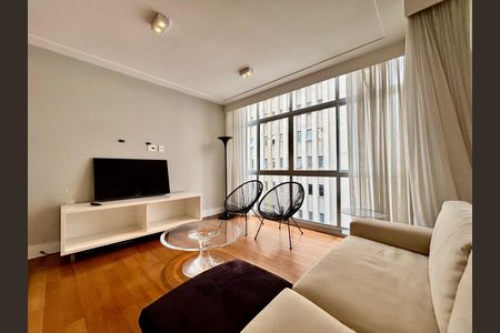 Sala  de apartamento para alugar com 2 quartos, 139m² em Jardim Paulista, São Paulo