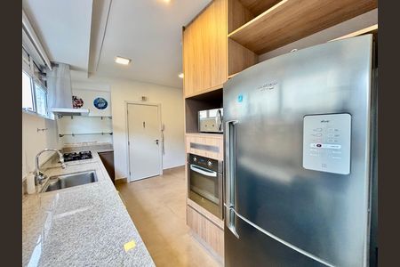 Apartamento para alugar com 139m², 2 quartos e 1 vaga Apartamento para alugar com 139m², 2 quartos e 1 vagaCozinha