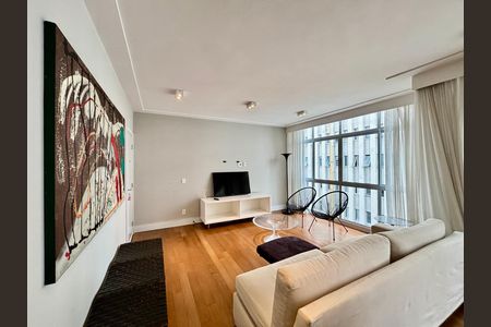 Apartamento para alugar com 139m², 2 quartos e 1 vaga Apartamento para alugar com 139m², 2 quartos e 1 vagaSala