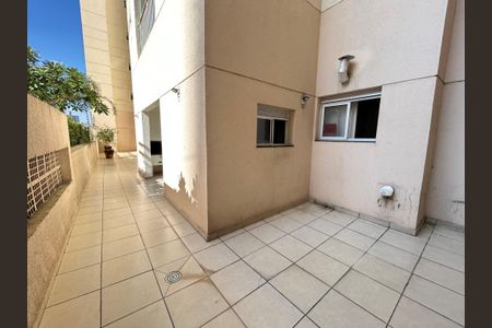 Apartamento à venda com 151m², 3 quartos e 2 vagas Apartamento à venda com 151m², 3 quartos e 2 vagasQuintal