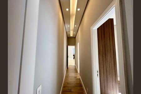 Apartamento à venda com 151m², 3 quartos e 2 vagas Apartamento à venda com 151m², 3 quartos e 2 vagasCorredor