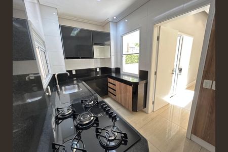 Apartamento à venda com 151m², 3 quartos e 2 vagas Apartamento à venda com 151m², 3 quartos e 2 vagasCozinha