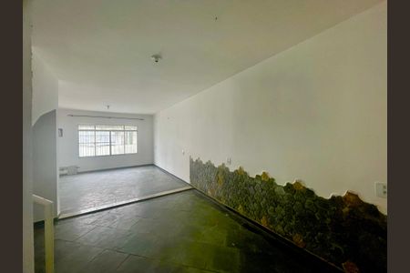 Sala de casa para alugar com 3 quartos, 180m² em Jardim Rossi, Guarulhos