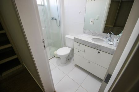 Apartamento para alugar com 112m², 3 quartos e 3 vagas Apartamento para alugar com 112m², 3 quartos e 3 vagasBanheiro da Suíte