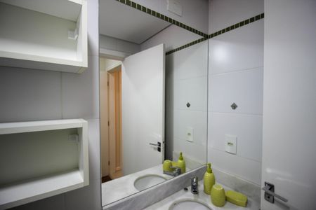 Apartamento para alugar com 112m², 3 quartos e 3 vagas Apartamento para alugar com 112m², 3 quartos e 3 vagasBanheiro social