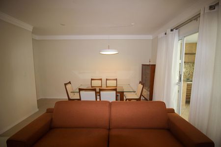Apartamento para alugar com 112m², 3 quartos e 3 vagas Apartamento para alugar com 112m², 3 quartos e 3 vagasSala