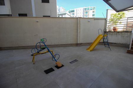 Apartamento para alugar com 112m², 3 quartos e 3 vagas Apartamento para alugar com 112m², 3 quartos e 3 vagasÁrea comum