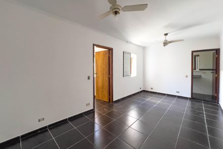 Casa para alugar com 330m², 3 quartos e 4 vagasEdicula