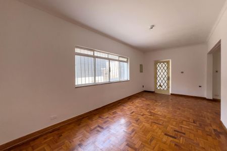 Casa para alugar com 330m², 3 quartos e 4 vagasSala