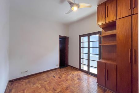 Casa para alugar com 330m², 3 quartos e 4 vagasSuíte