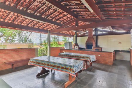 Apartamento para alugar com 72m², 2 quartos e 1 vaga Apartamento para alugar com 72m², 2 quartos e 1 vagaÁrea comum - Churrasqueira