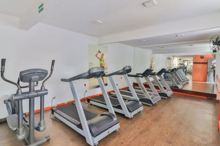 Apartamento para alugar com 72m², 2 quartos e 1 vaga Apartamento para alugar com 72m², 2 quartos e 1 vagaÁrea comum - Academia