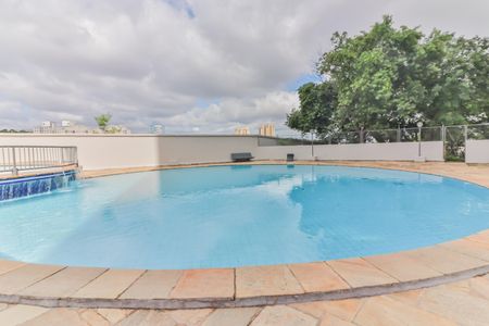 Apartamento para alugar com 72m², 2 quartos e 1 vaga Apartamento para alugar com 72m², 2 quartos e 1 vagaÁrea comum - Piscina
