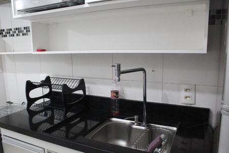Cozinha de apartamento para alugar com 2 quartos, 50m² em Jacarepaguá, Rio de Janeiro