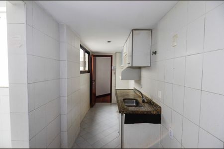 Apartamento à venda com 132m², 4 quartos e 2 vagasCozinha