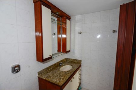 Apartamento à venda com 132m², 4 quartos e 2 vagasBanheiro da Suíte 3