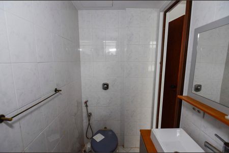 Apartamento à venda com 132m², 4 quartos e 2 vagasBanheiro da Suíte 1