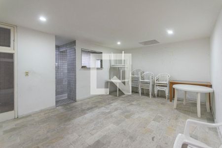 Apartamento à venda com 132m², 4 quartos e 2 vagasÁrea comum