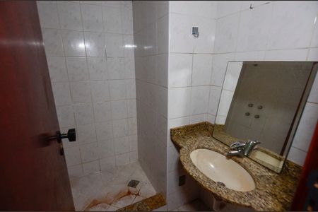 Apartamento à venda com 132m², 4 quartos e 2 vagasBanheiro da Suíte 2