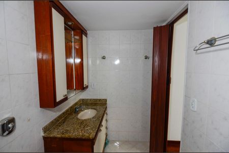 Apartamento à venda com 132m², 4 quartos e 2 vagasBanheiro da Suíte 3