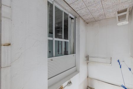 Varanda  de kitnet/studio para alugar com 1 quarto, 21m² em Cidade Baixa, Porto Alegre