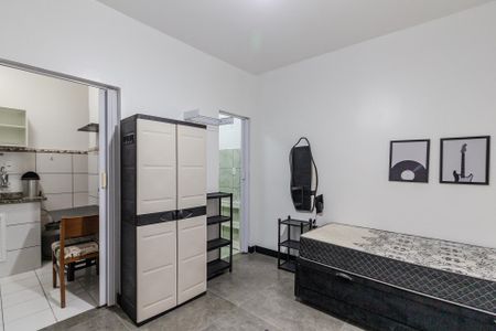 Studio para alugar com 21m², 1 quarto e sem vagaSala/Quarto
