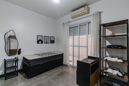 Sala/Quarto de kitnet/studio para alugar com 1 quarto, 21m² em Cidade Baixa, Porto Alegre