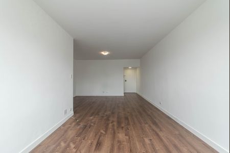 Sala de apartamento para alugar com 2 quartos, 84m² em Santo Amaro, São Paulo
