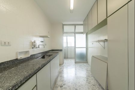 Apartamento para alugar com 84m², 2 quartos e 2 vagasCozinha