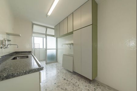 Apartamento para alugar com 84m², 2 quartos e 2 vagasCozinha