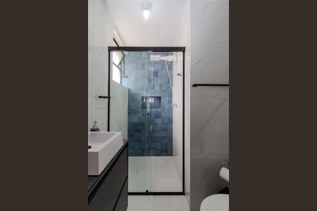 Banheiro de kitnet/studio para alugar com 1 quarto, 34m² em Centro Histórico, Porto Alegre