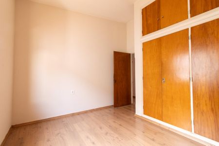 Casa para alugar com 300m², 4 quartos e 2 vagasQuarto 1