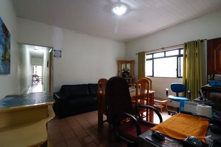 Casa à venda com 201m², 5 quartos e 2 vagasSala