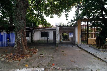 Casa à venda com 201m², 5 quartos e 2 vagasFachada