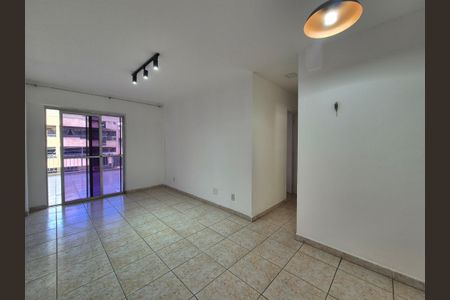 Sala de apartamento para alugar com 2 quartos, 95m² em Recreio dos Bandeirantes, Rio de Janeiro