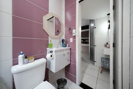 Casa à venda com 180m², 4 quartos e 4 vagasBanheiro da Suíte 1