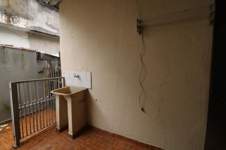 Casa à venda com 110m², 3 quartos e 2 vagasÁrea de Serviço C2