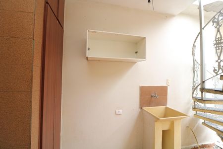 Casa à venda com 110m², 3 quartos e 2 vagasÁrea de Serviço