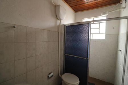 Casa à venda com 110m², 3 quartos e 2 vagasBanheiro C2