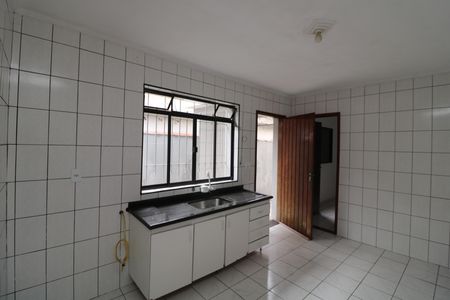 Casa à venda com 110m², 3 quartos e 2 vagasCozinha